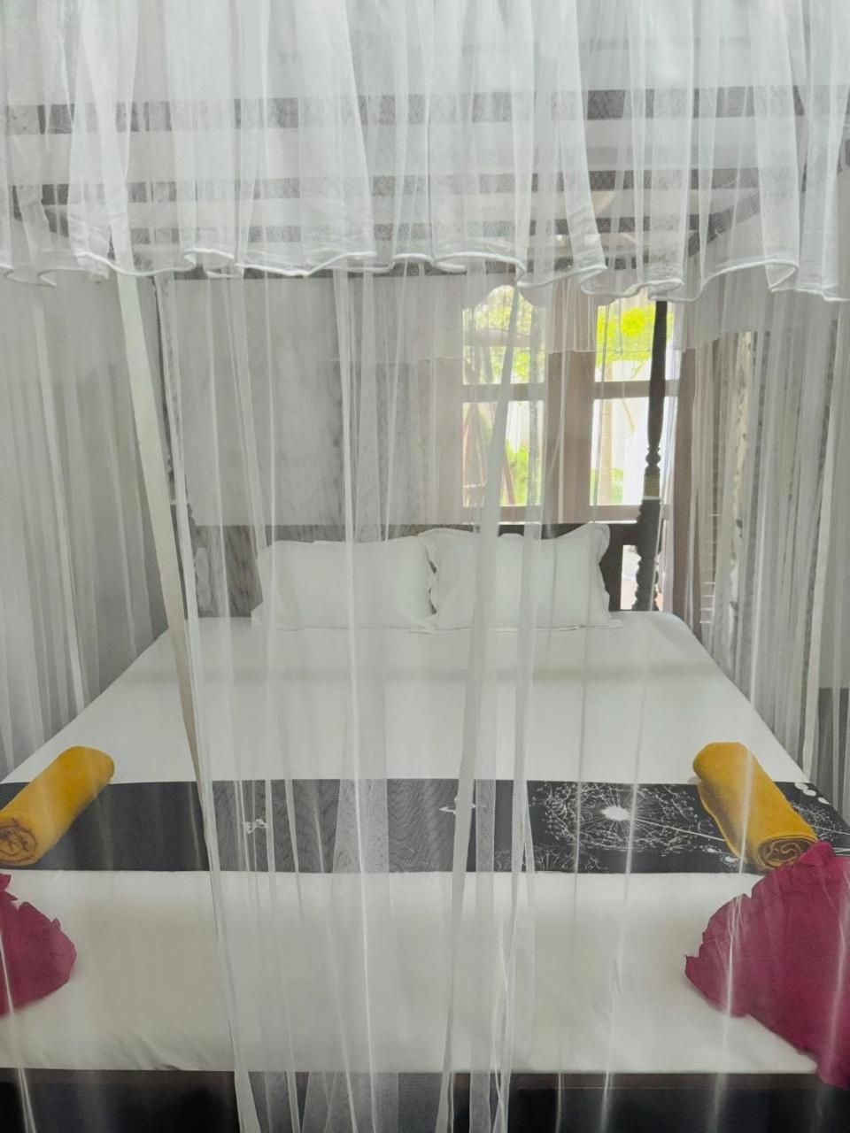 Akash Villa Talaramba Extérieur photo